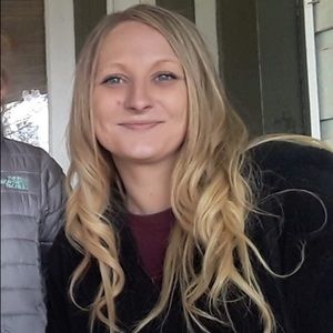 Meet your Posher, Brittney